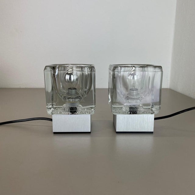 Ice Cube Glass Table Lights from Peill & Putzler, Germany, 1970s, Set of 2 For Sale - Image 6 of 17