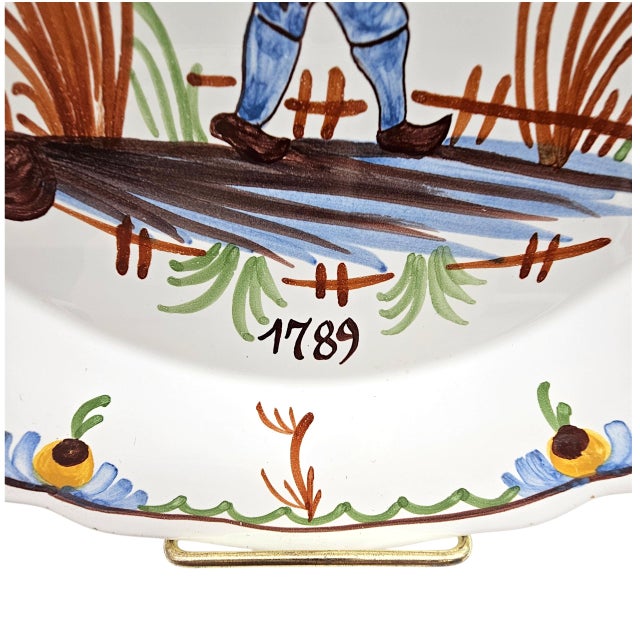 French Peint Main Faience Plate With Folk Figure, 9.25" For Sale - Image 11 of 12