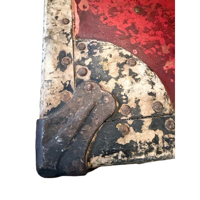 Brick Red Early 20th Century Pendleton Trunk For Sale - Image 8 of 9
