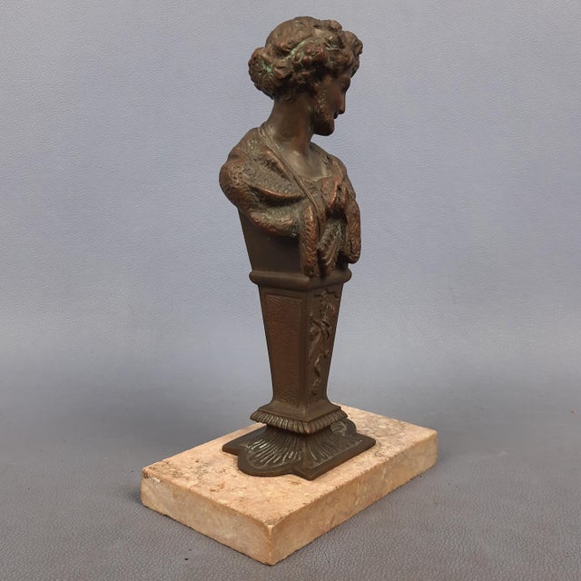 Vintage Bronze Sculpture Bust of a Man with Marble Base, 20th Century, in Very Good conditions. Designed 1950 to 1959