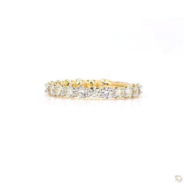 Modern 1.48 Carat Round Brilliant Cut Diamond Gold Ring, Size 6.5 For Sale - Image 3 of 9