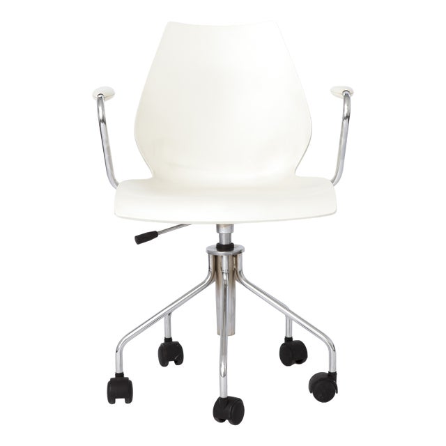 Vintage Maui Swivel Chair by Vico Magistretti for Kartell, 2000s For Sale