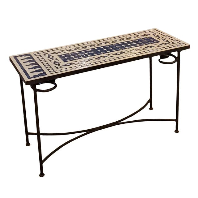 Moroccan Blue and White Mosaic Console Table For Sale In Orlando - Image 6 of 7