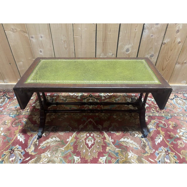 Brown Regency English Coffee Table in Mahogany and Green Leather Embossed with Gold, 1890s For Sale - Image 8 of 10