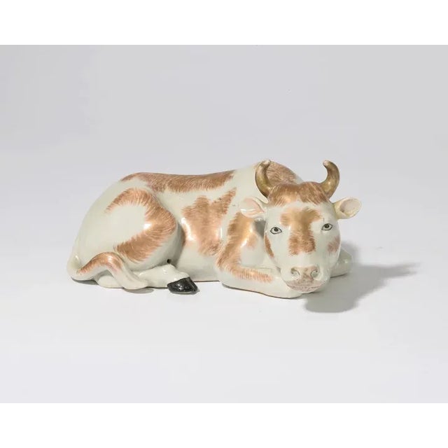 Chinese Antique 19th Century Chinese Export Porcelain Cow Figure For Sale - Image 3 of 12