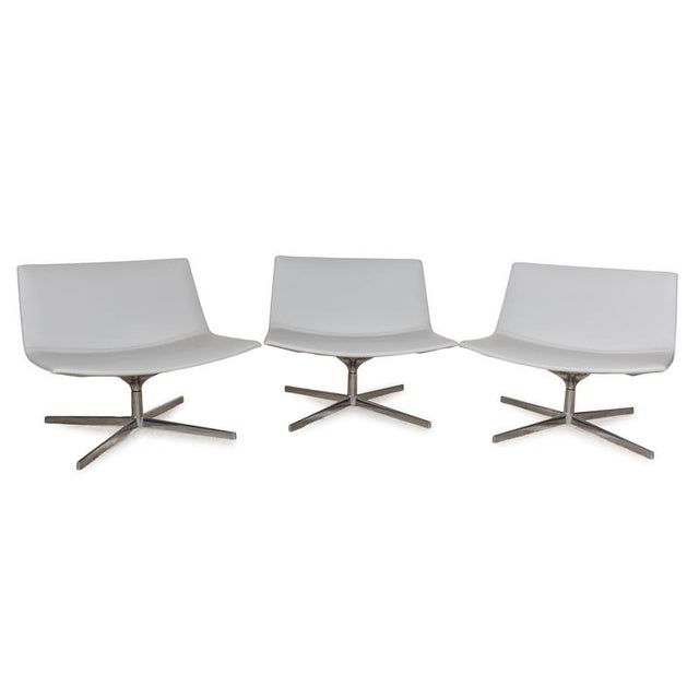 Catifa 80 Swivel Chairs in Light Blue Leather from Arper, Set of 3 For Sale - Image 11 of 11