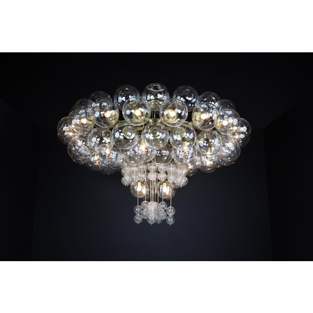 Gold Grande Hotel Chandelier with Brass Fixture and Hand-Blown Glass Globes, 1960s For Sale - Image 8 of 18