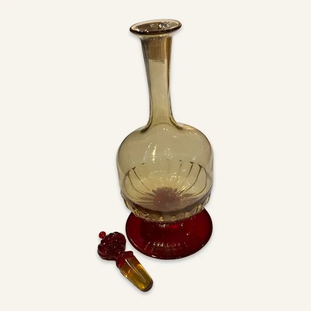 Mediterranean Mid 20th Century Set of 8 Venetian Glasses Plus Two Coordinating Decanters- 10 Pieces For Sale - Image 3 of 8