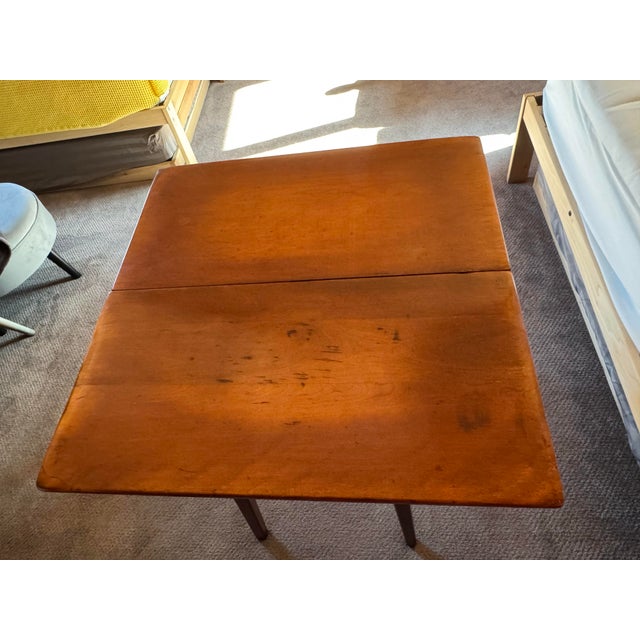 Brown Vintage Cushman Colonial Creations Rock Maple Pivot-Top Game Table - Model 3-35 For Sale - Image 8 of 12