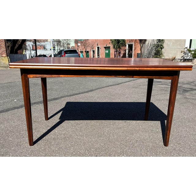 1960s Rosewood Mid-Century Modern Draw-Leaf Dining Table For Sale - Image 5 of 10