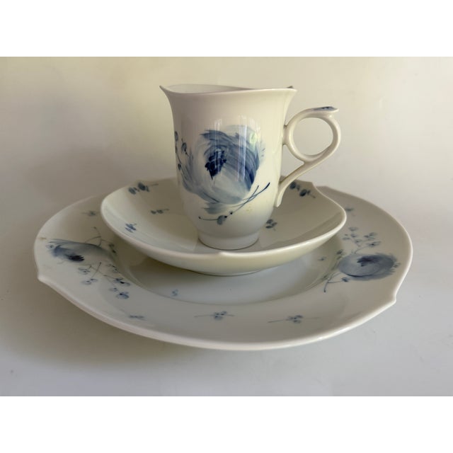 Form Wellenspiel Blue Flower Coffee Cup with Saucer and Plate from Meissen, 1990s, Set of 3 For Sale - Image 13 of 13