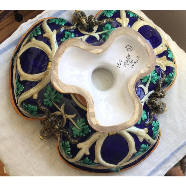 1980s 1980s End of Century Italian Urbino Style Maiolica Centerpiece Bowl For Sale - Image 5 of 8