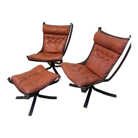 Example of Vatne Møbler Chair and Ottoman Sets