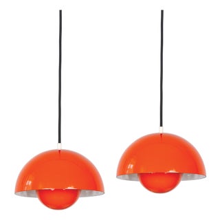 Vintage Flowerpot Pendant Lamps by Verner Panton for Louis Poulsen, Set of 2 For Sale