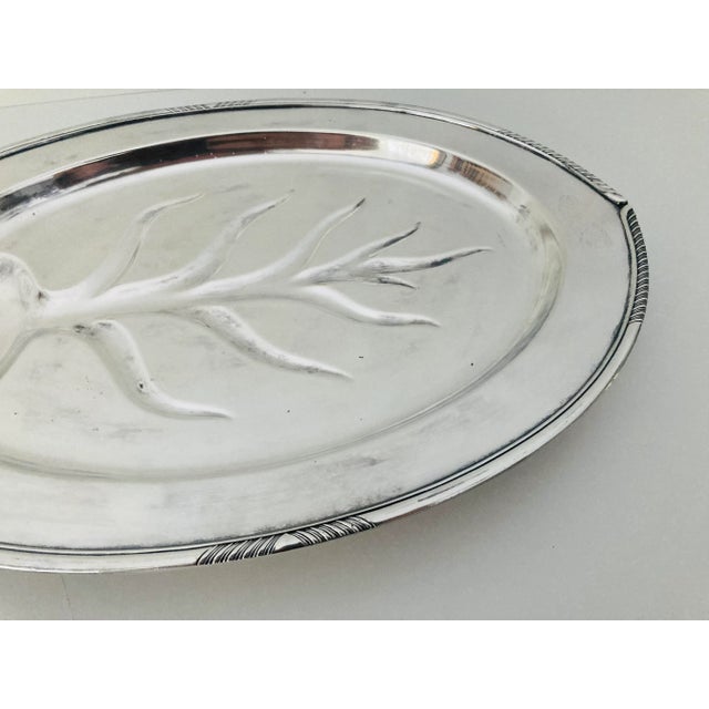 1960s Vintage Wm Rogers & Son Silver Plate Meat Tray For Sale - Image 5 of 7