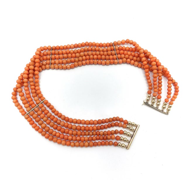 Victorian Late 19th Century Victorian 5 Strand Coral Choker With 10k Gold Bars & Clasp For Sale - Image 3 of 7