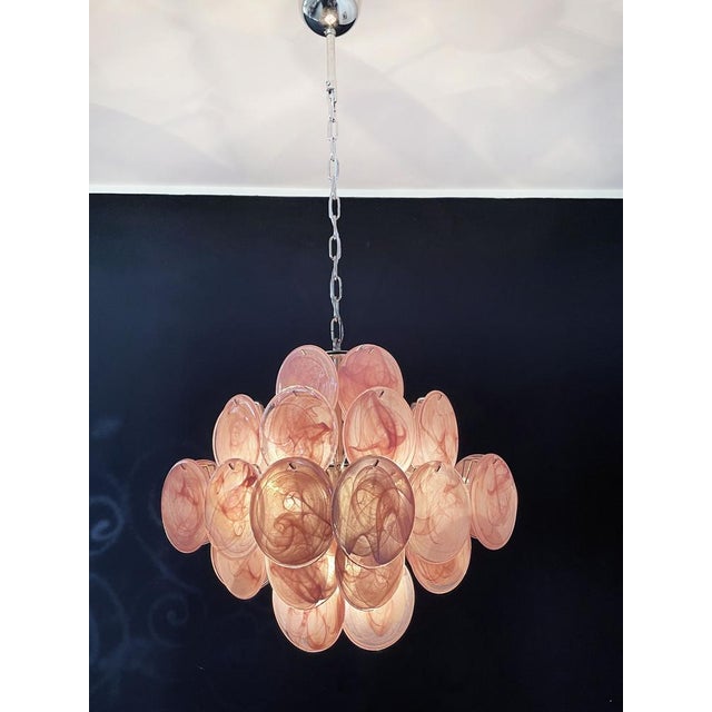 Vintage Italian Murano Chandelier, 1970s, in Good conditions. Designed 1960 to 1969 Up to 250V (Europe/UK Standard).The...