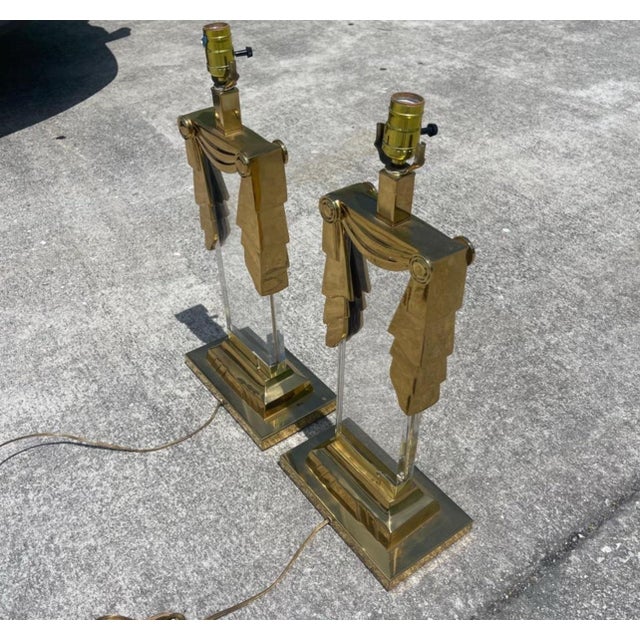 Postmodern Brass & Lucite Ionic Column Pillar Swag Table Lamps, a Pair For Sale - Image 11 of 11