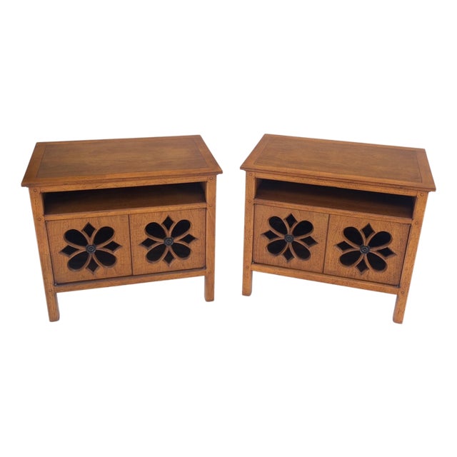 Pair Double Door Pierced Carved Doors Compartment Night Stands End Tables Mint For Sale
