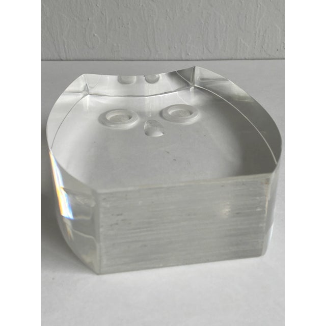 Mid-Century Modern Vintage Mid 20th Century Guzzini Lucite Animal Owl For Sale - Image 3 of 10