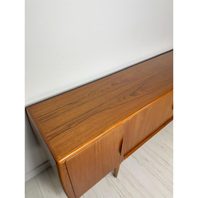 Vintage Danish Model 19 Sideboard in Teak by Johannes Andersen for Uldum Møbelfabrik, 1960s For Sale - Image 14 of 17