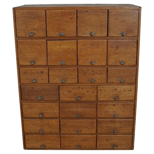 Vintage German Apothecary Cabinet in Pine and Oak, 1950s For Sale - Image 18 of 18