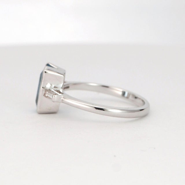 14k White Gold Ring With Octagon Aquamarine and Diamonds For Sale - Image 9 of 18