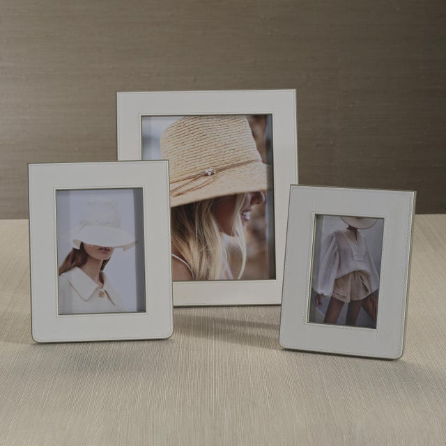 Nappa Leather Photo Frame, White & Gray- 8" x 10" For Sale - Image 4 of 5