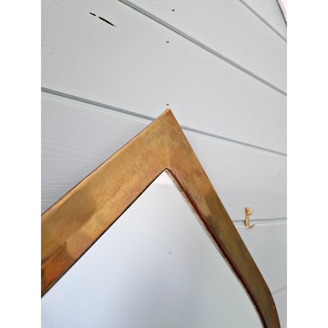Mid-Century Modern Vintage Brass Mirror in Teardrop Shape, 1970s For Sale - Image 3 of 8