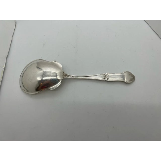 International Silver Antique Circa 1909 International Silver Sterling Silver, La Rochelle Large Berry Spoon For Sale - Image 4 of 7