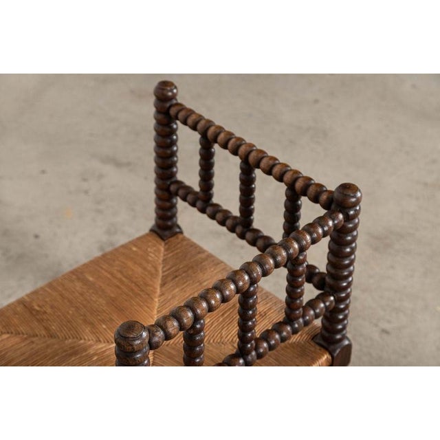 Set of 19th Century English Oak Bobbin Corner Chairs, 1880 For Sale - Image 12 of 15
