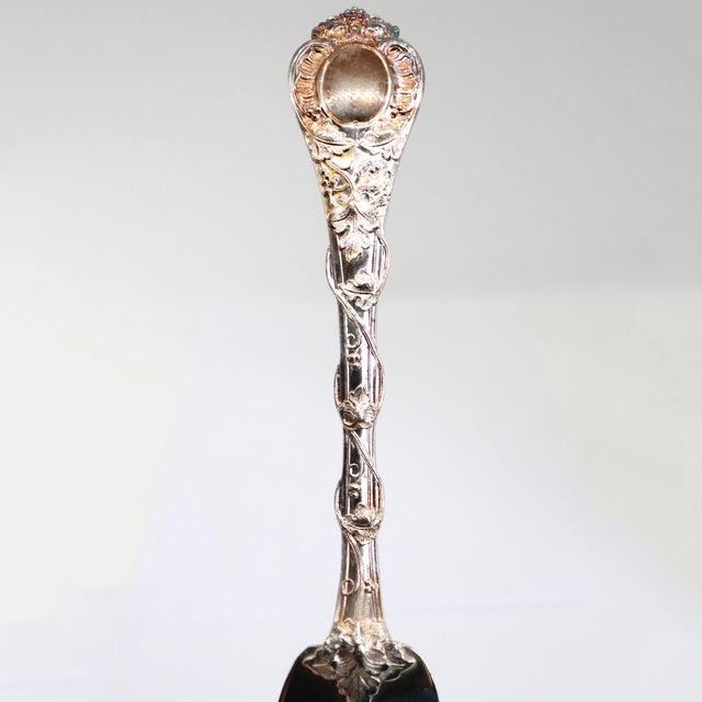 French French Odiot Demidoff .950 Sterling Silver Fish Serving Knife For Sale - Image 3 of 6