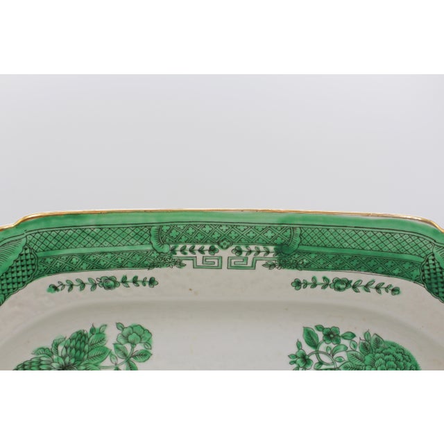 Circa 1912-49 Green Fitzhugh Chinese Export Porcelain Armorial Tureen, Cover, & Undertray For Sale In Raleigh - Image 6 of 14