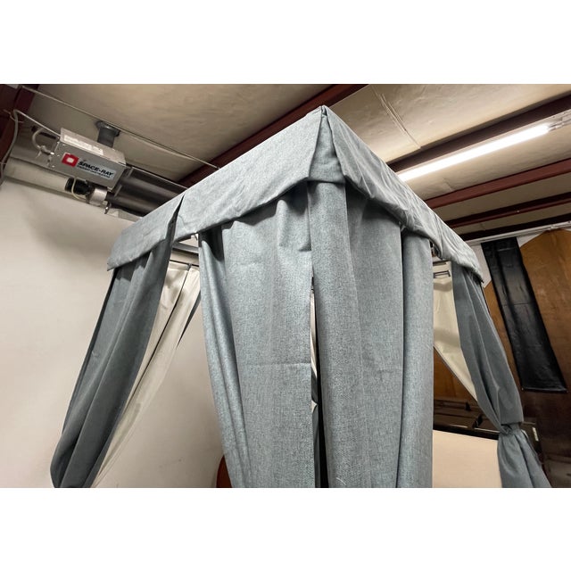 Henredon Mark D. Sikes Pacific Palisades King Uph Canopy Bed W