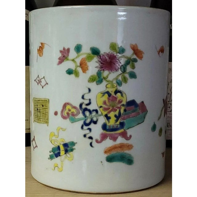 White Antique 19th Century Chinese Famille Rose Porcelain Brush Pot Decorated With Flowers and Altar Fruit For Sale - Image 8 of 13