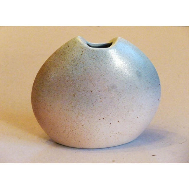 Lentil-Shaped Porcelain Vase from Virebent, 1970s-1980s For Sale - Image 4 of 6