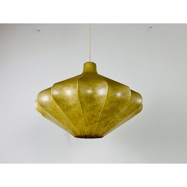 Achille Castiglioni Mid-Century Modern Cocoon Pendant Light, 1960s, Italy For Sale - Image 4 of 11