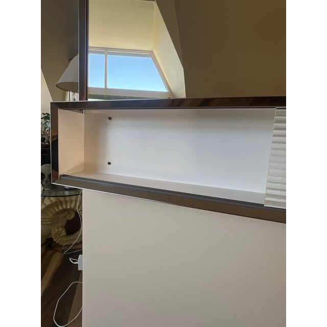1940s Vintage Large Mid Century Modern 1950s Metal Medicine Cabinet Bathroom Vanity Restored For Sale - Image 5 of 7