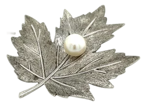 1990s Mikimoto Estate Akoya Pearl Leaf Brooch Pin Sterling Silver
