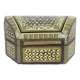 Vintage Moorish Inlaid Wood Box With Mother of Pearl Shell and Bone Inlay Inlaid For Sale