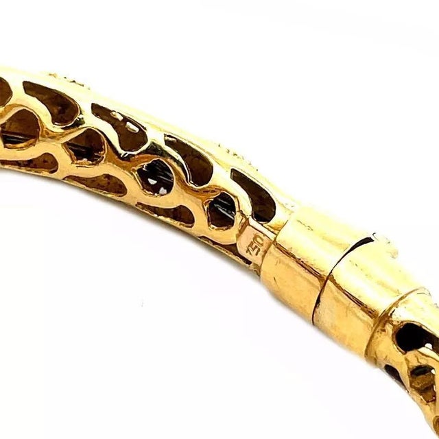 Etruscan 18k Gold Flex Bracelet Revival Double Rams Head Hinged Band For Sale In Miami - Image 6 of 8