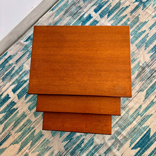 1970s 1970s Mid-Century G Plan Teak Nesting Tables – Set of 3 For Sale - Image 5 of 9
