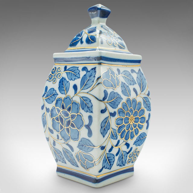 1980's Small Vintage Lidded Urn For Sale - Image 12 of 12