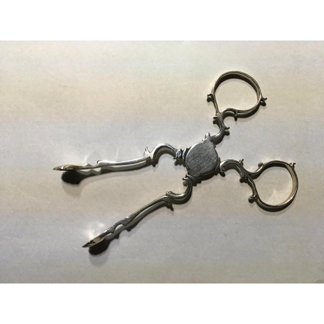 Metal 18th Century Regency Sterling Silver Sugar Nips with Frames, London, 1750, Set of 2 For Sale - Image 7 of 18