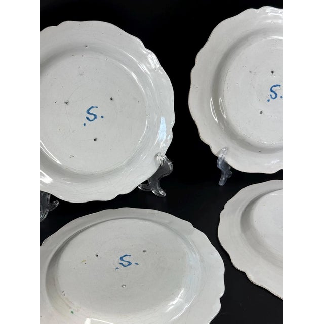 White Italian Faience Piatto Uccellino Plates, 1800s, Set of 4 For Sale - Image 8 of 10
