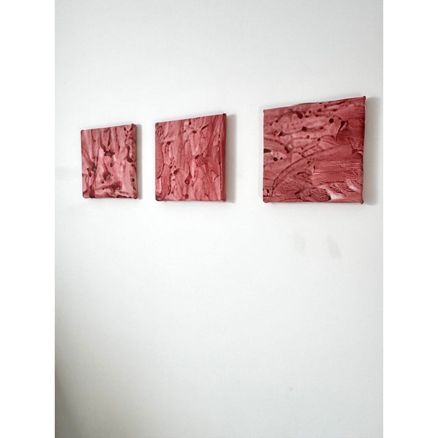 Abstract Acrylic Painting – Pink Minimalist Wall Art on Canvas – Modern Textured Contemporary Art - Set of 3 For Sale - Image 4 of 7
