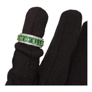 Natural Emerald & Diamond Ring in 14k Gold For Sale