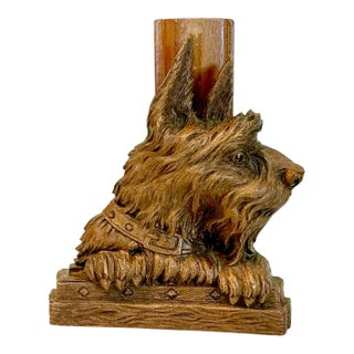 1960s Mid-Century Boho Chic Americana Syroco Scottish Terrier Brush Holder Kitchen Accessory. For Sale