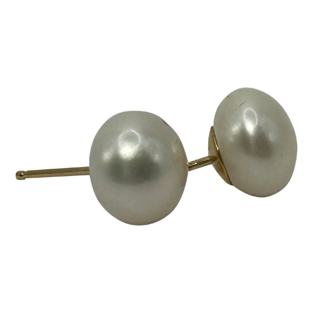14k Button Cultured Pearl Studs Earrings - 2 Pieces For Sale