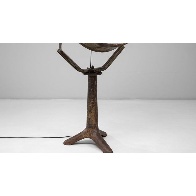 Metal 20th Century Czech Republic Aged Brass and Bronze Oversized Studio Spotlight Lamp On A Tripod Stand For Sale - Image 7 of 10